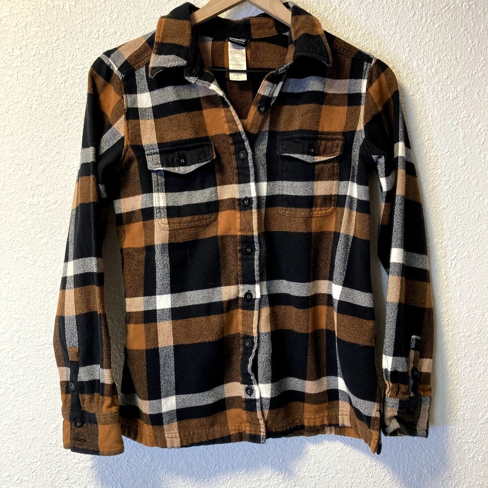 Patagonia Flannel, Plaid, Button down, women’s
